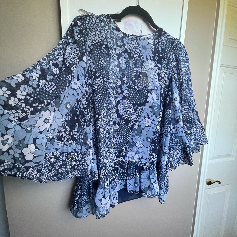 Michael Kors flowy blue top
